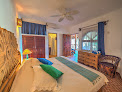 Hoteles pet friendly La Cruz Inn With Restaurant, Bar And Rooftop Lounge en Cruz de Huanacaxtle en Nayarit
